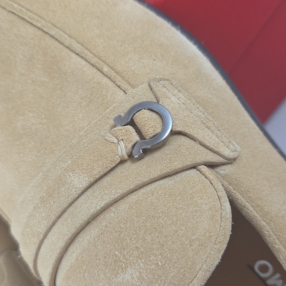 NWT $895 Salvatore Ferragamo Desio Suede Leather Moccasins Size 8.5 - Picture 8 of 16
